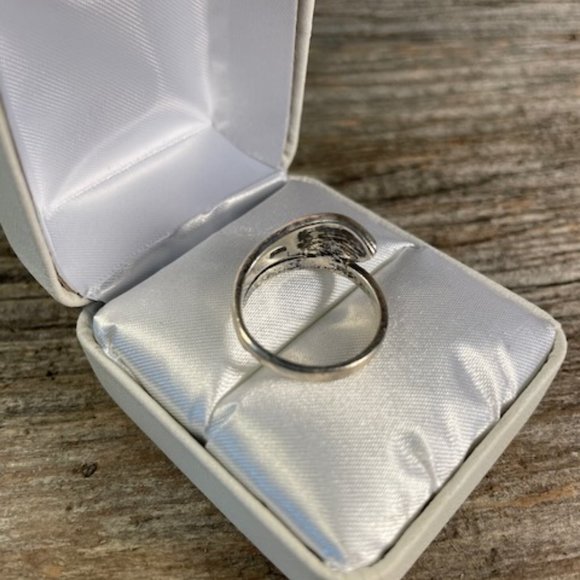 Antique Sterling Silver Marcasite Ring - Picture 6 of 7